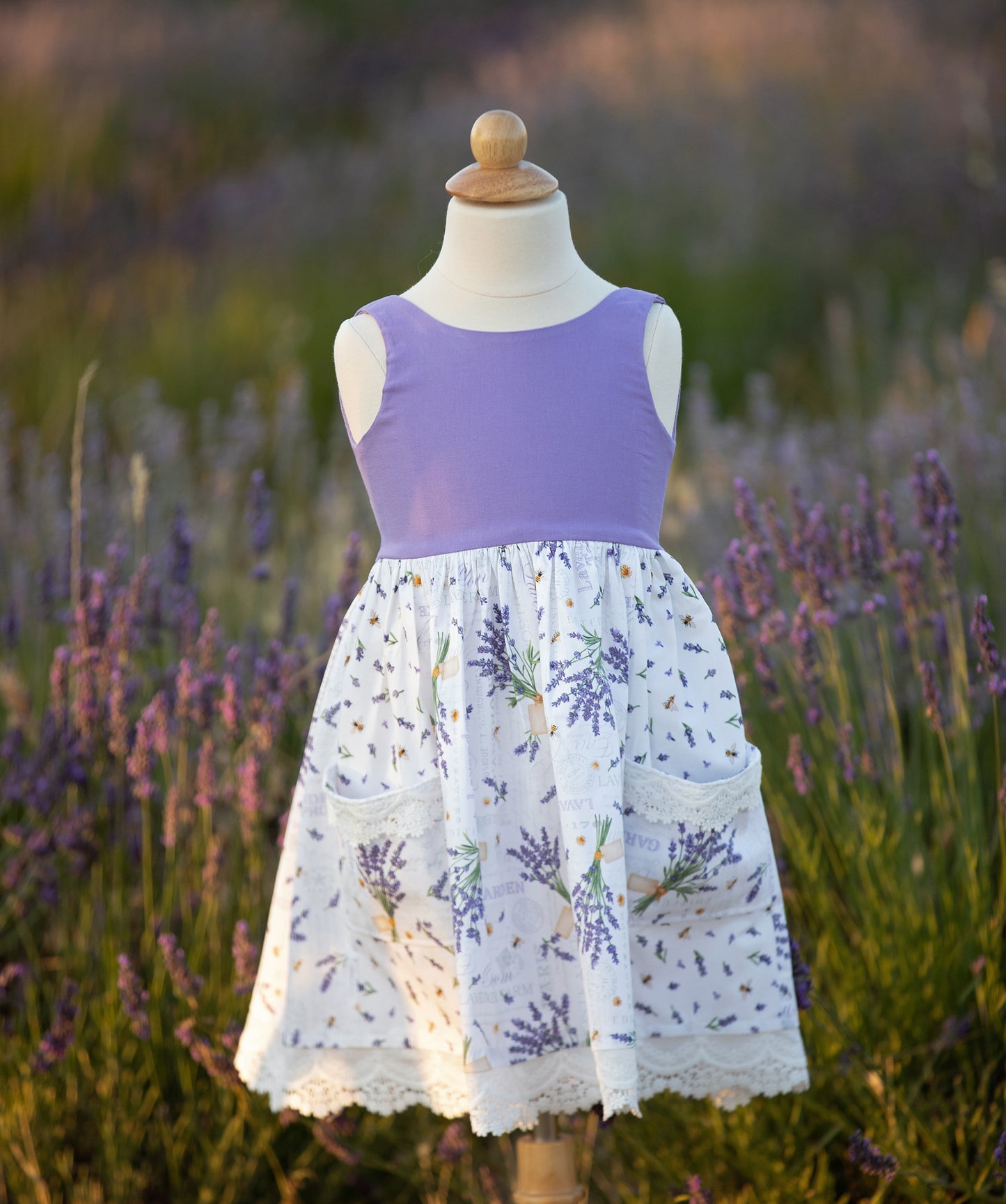 *PREORDER* Lavender printed dress with pockets