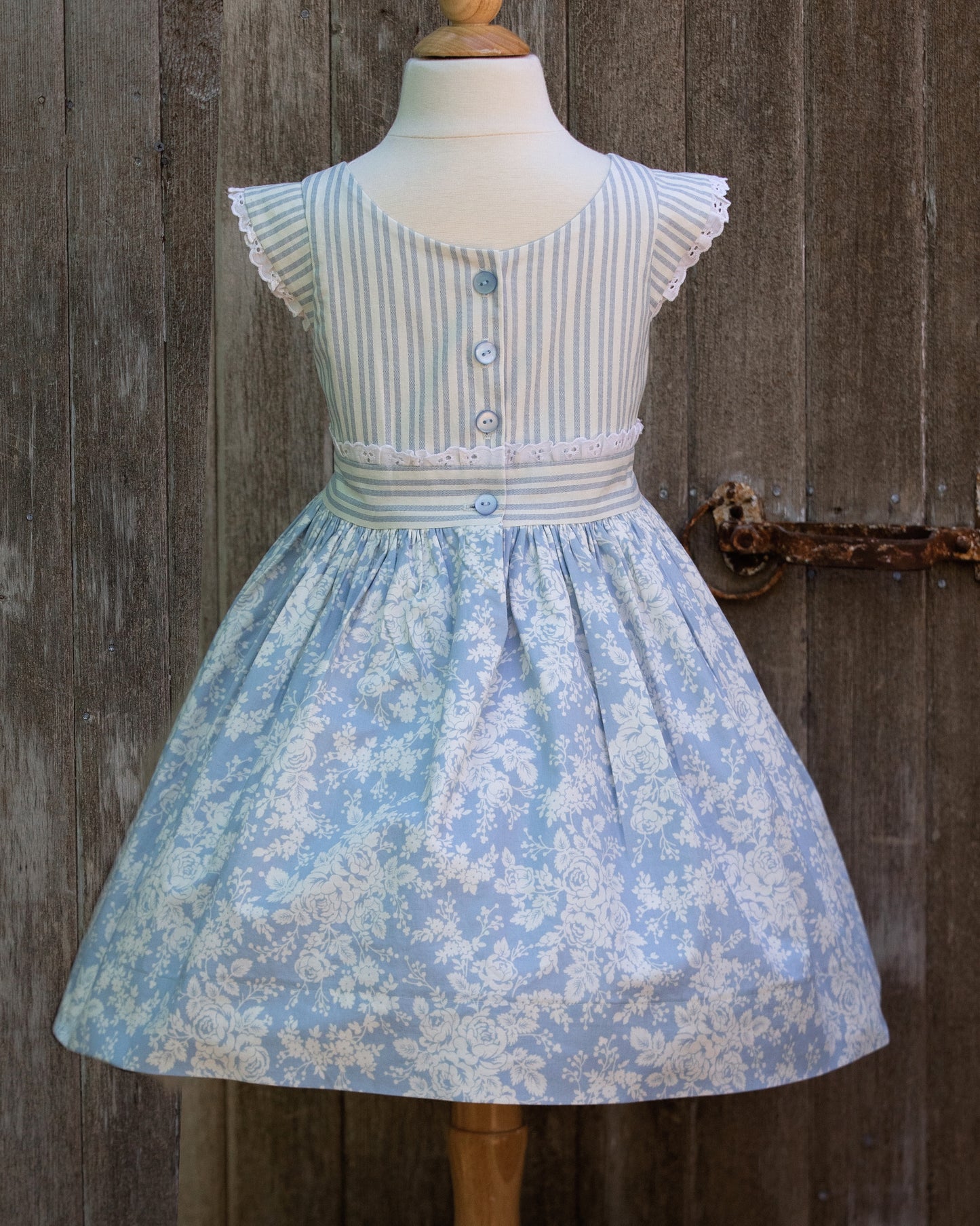 Blue Roses & Stripes - Size 6 with vintage lace - Custom size available as well