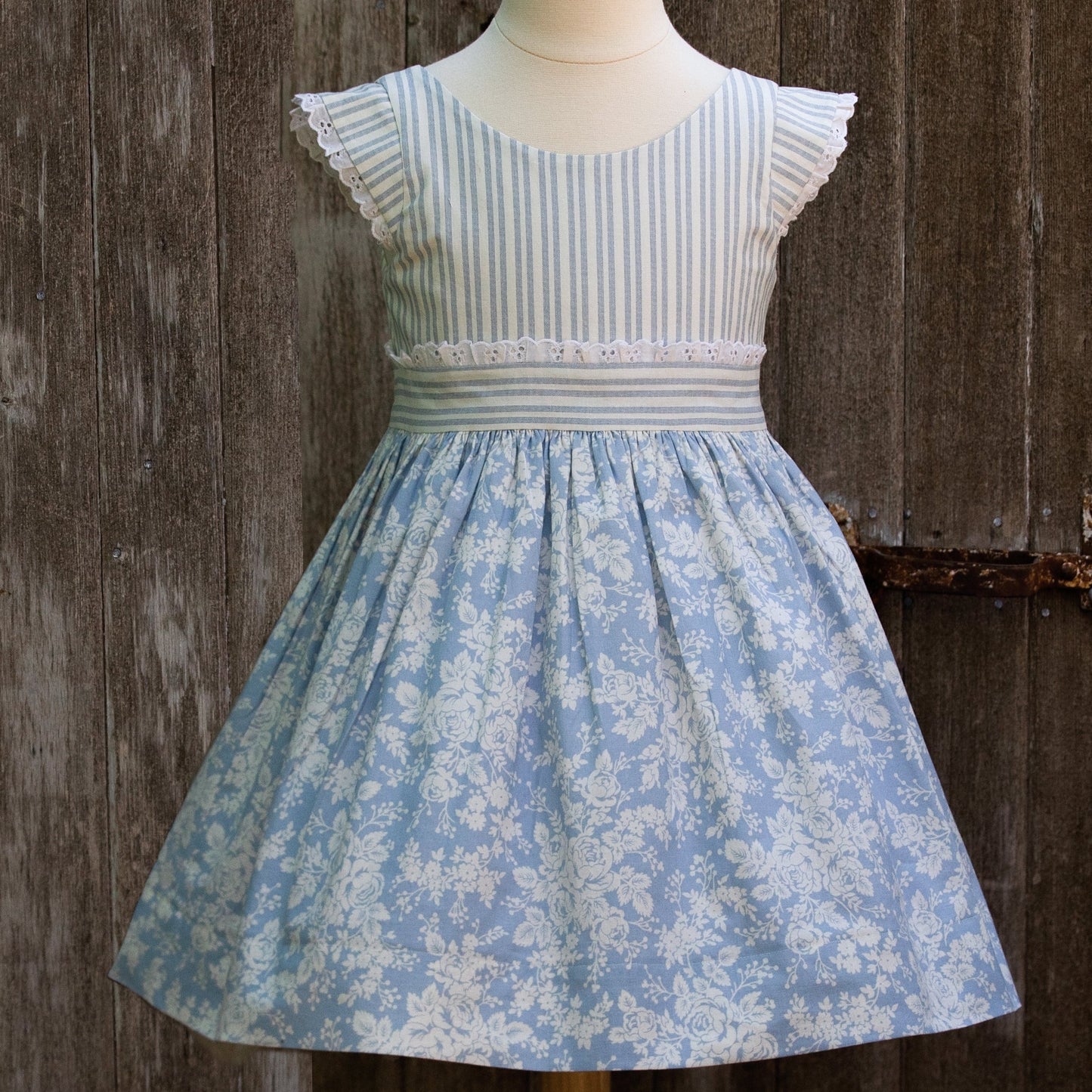 Blue Roses & Stripes - Size 6 with vintage lace - Custom size available as well