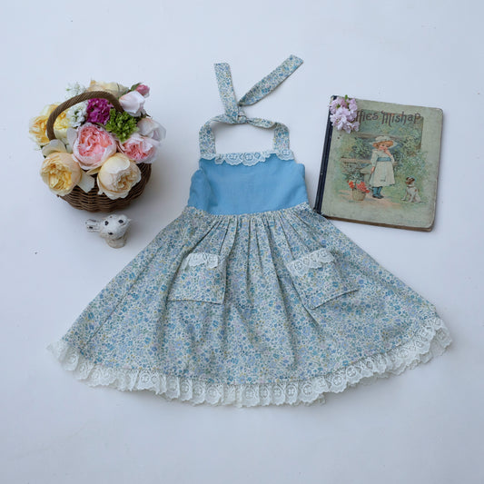 SALE - Girls size 3 floral blue summer dress with vintage lace, sleeveless elastic back, pockets, vintage style. Free Shipping.